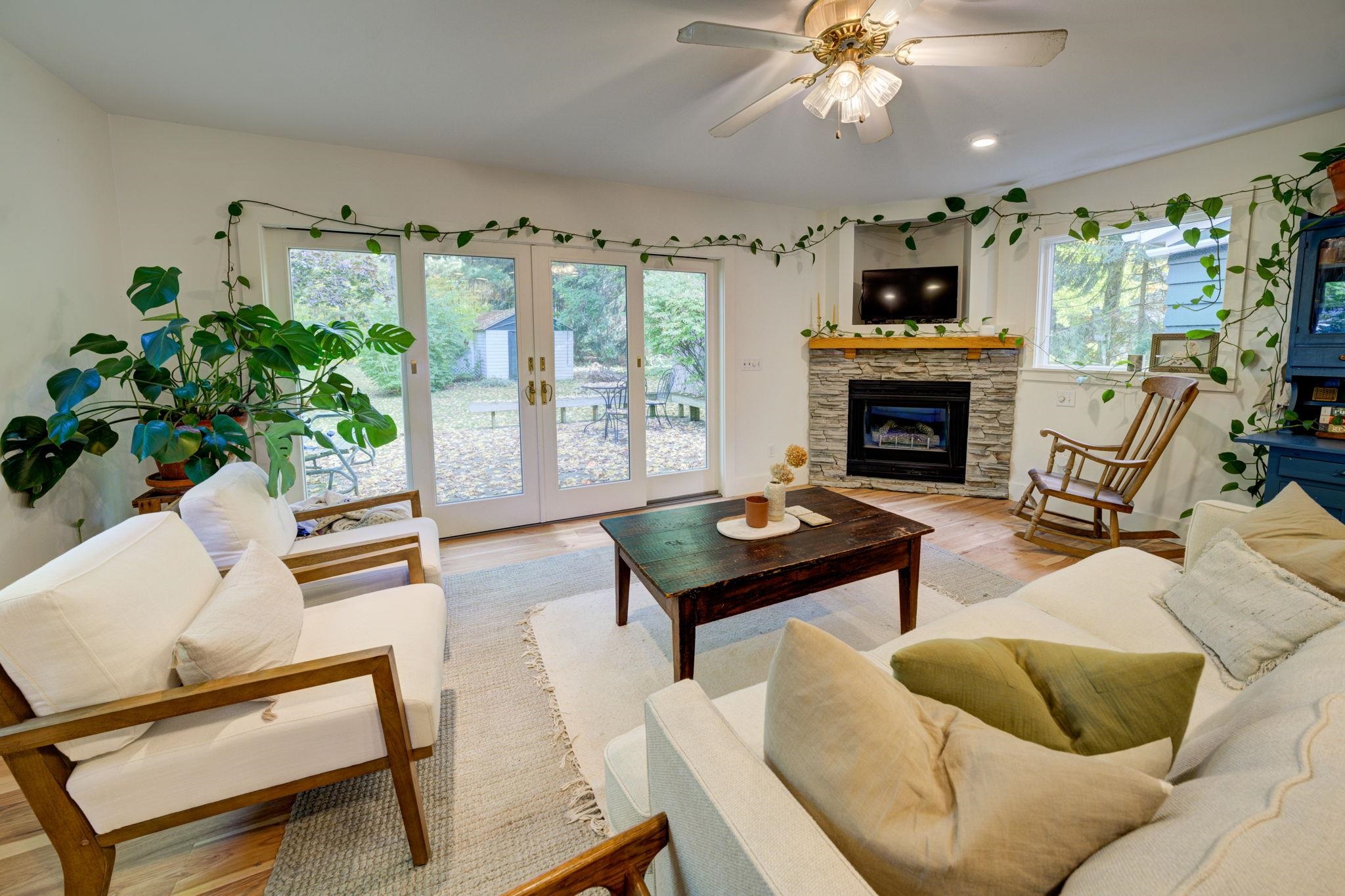 783 South Stony Point Road Suttons Bay, MI 49682 - Photo 18 of 58