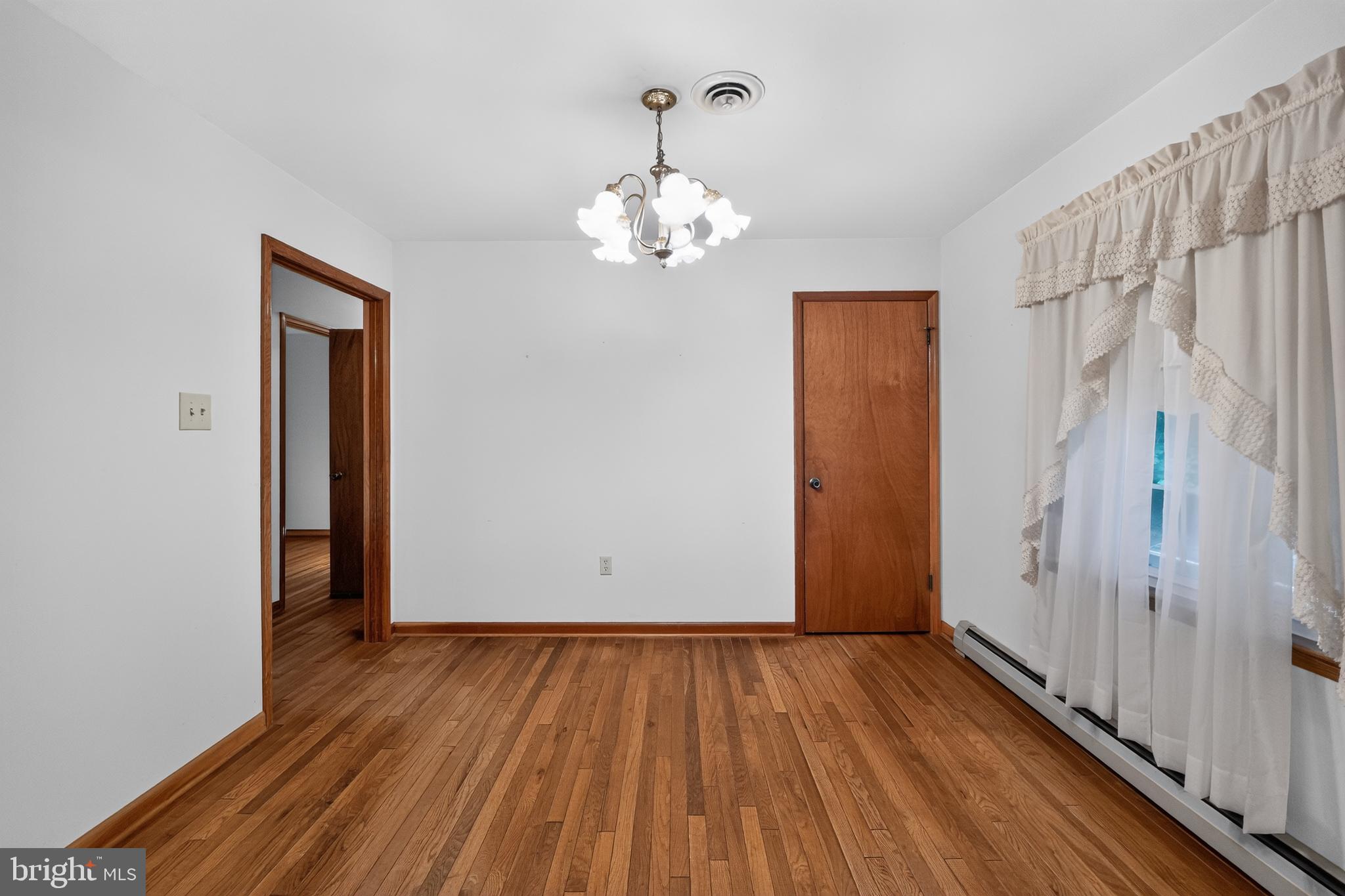 9810 Woodsboro Road Frederick, MD 21701 - Photo 13 of 32