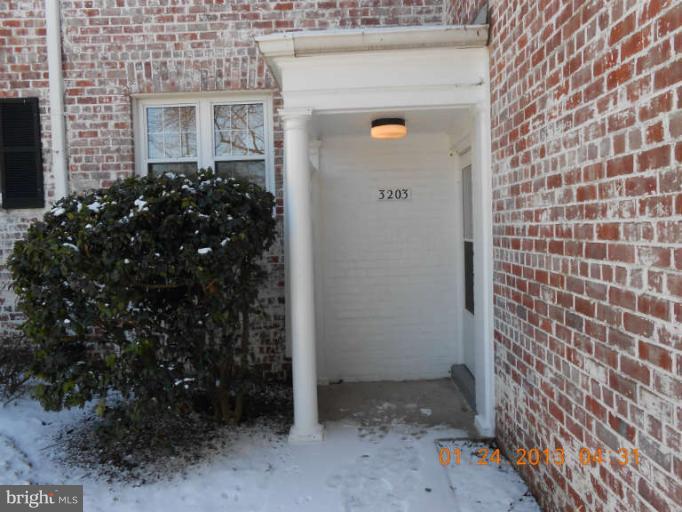 3203 Gunston Road, Unit 11032 Alexandria, VA 22302 - Photo 19 of 20