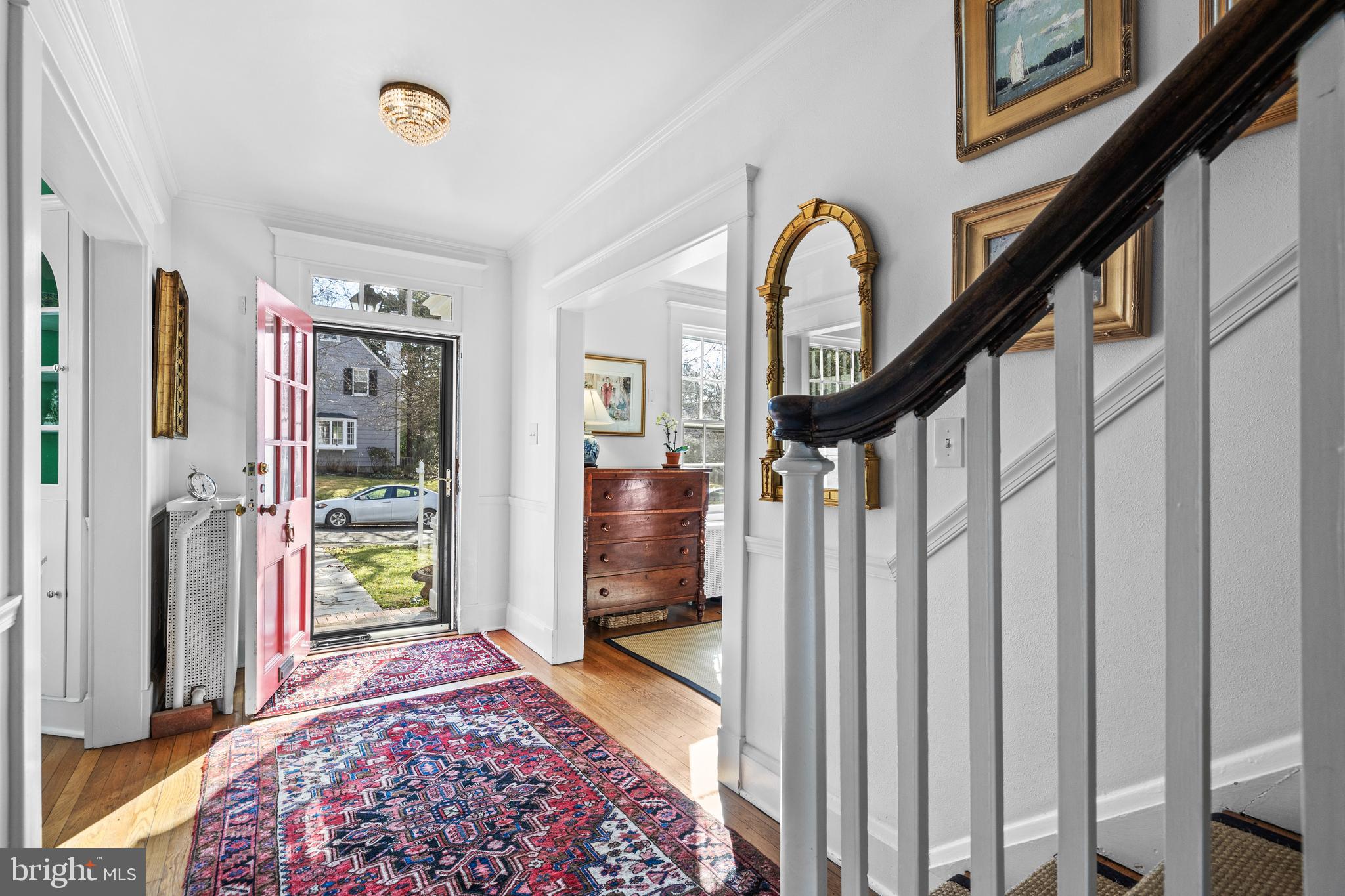 320 Broxton Road Baltimore, MD 21212 - Photo 3 of 44