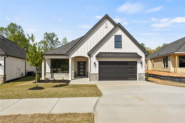 $651,900 | 116 Rolling Wood Drive, Clemson, SC 29631