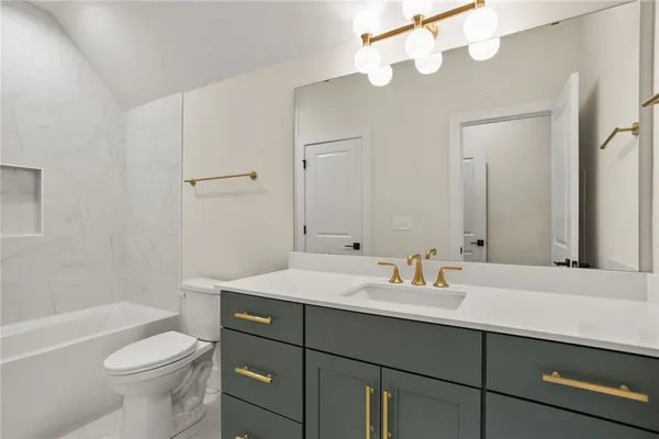 $651,900 | 116 Rolling Wood Drive, Clemson, SC 29631