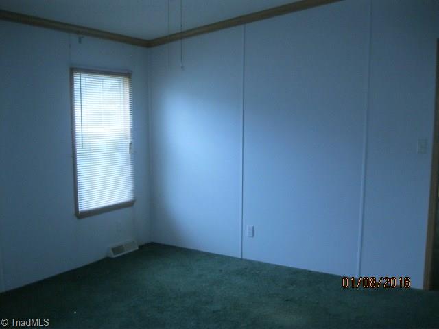 8320 Racine Road Pleasant Garden, NC 27313 - Photo 5 of 14 Gallery Image 5