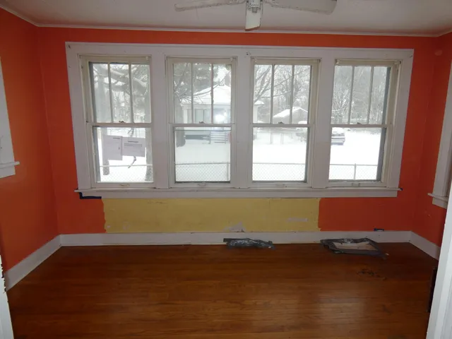 $39,900 | 660 Pearl Street, Benton Harbor, MI 49022