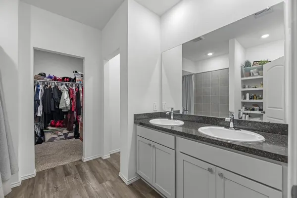 $2,300 | 23815 Desert Brush Ct Spring, Spring, TX 77373