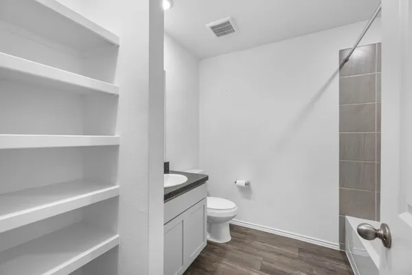 $2,300 | 23815 Desert Brush Ct Spring, Spring, TX 77373