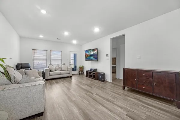 $2,300 | 23815 Desert Brush Ct Spring, Spring, TX 77373