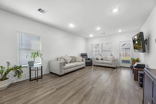 $2,300 | 23815 Desert Brush Ct Spring, Spring, TX 77373