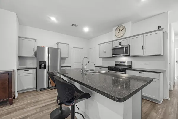 $2,300 | 23815 Desert Brush Ct Spring, Spring, TX 77373