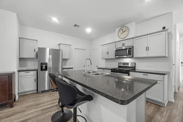 $2,300 | 23815 Desert Brush Ct Spring, Spring, TX 77373