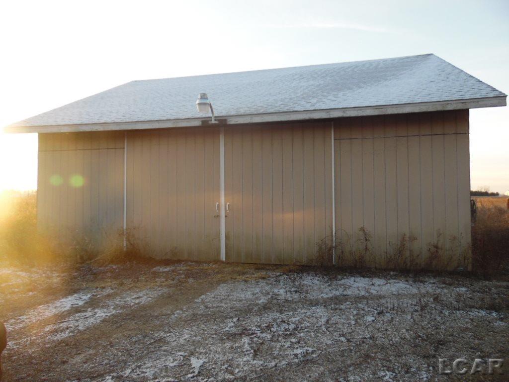 17325 Raymond Road Addison, MI 49220 - Photo 2 of 12