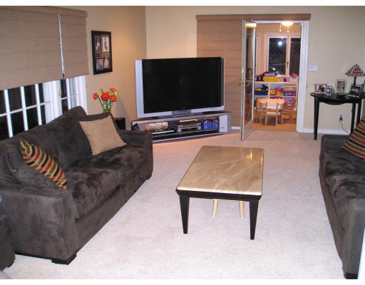 51 Williams Road Sharon, MA 02067 - Photo 2 of 6 Gallery Image 2
