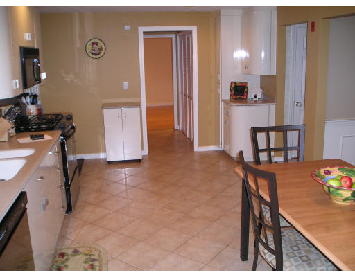 51 Williams Road Sharon, MA 02067 - Photo 5 of 6 Gallery Image 5