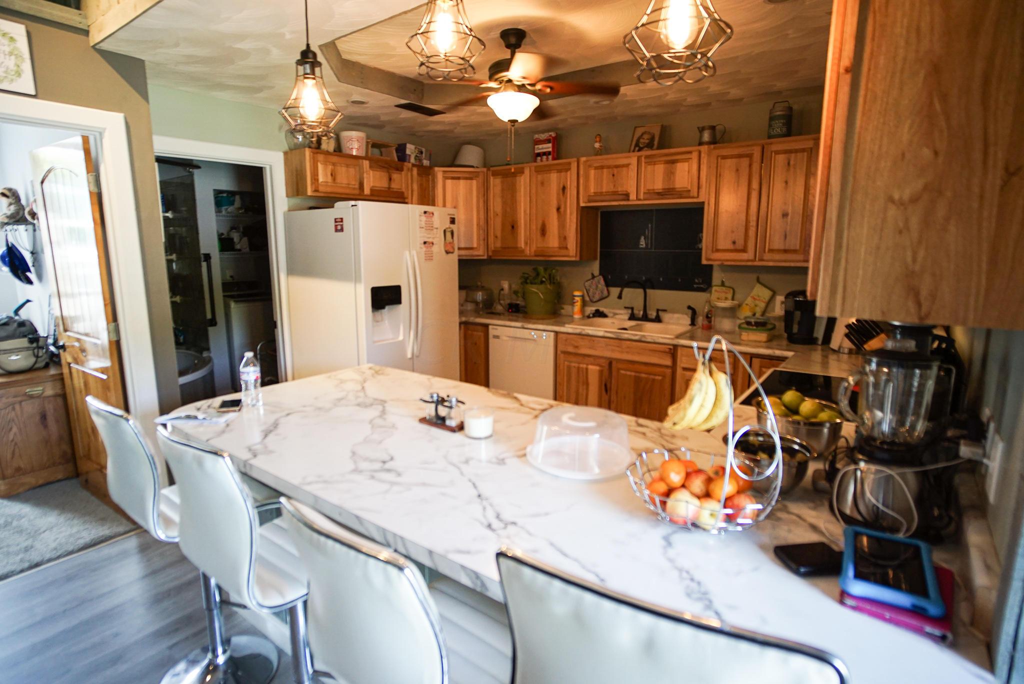 1010 Old Logan Road Lancaster, OH 43130 - Photo 11 of 16
