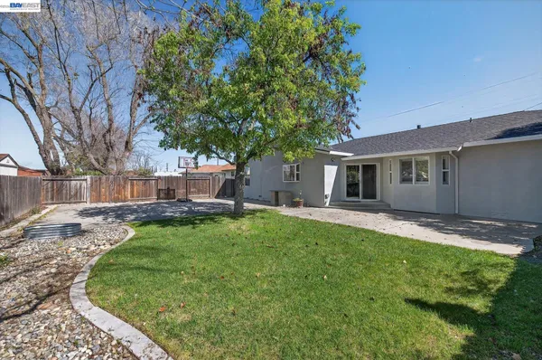$1,149,000 | 843 Jensen Street, Livermore, CA 94550