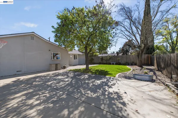 $1,149,000 | 843 Jensen Street, Livermore, CA 94550