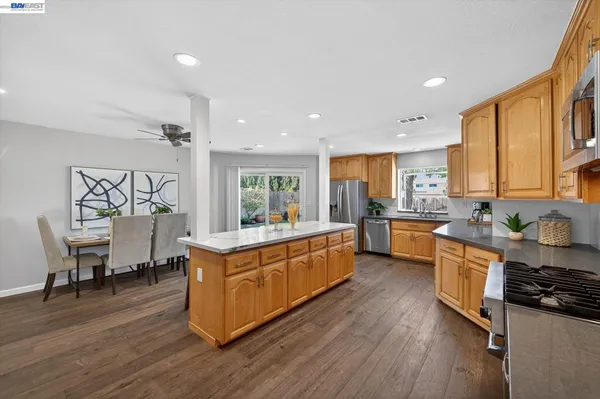 $1,149,000 | 843 Jensen Street, Livermore, CA 94550