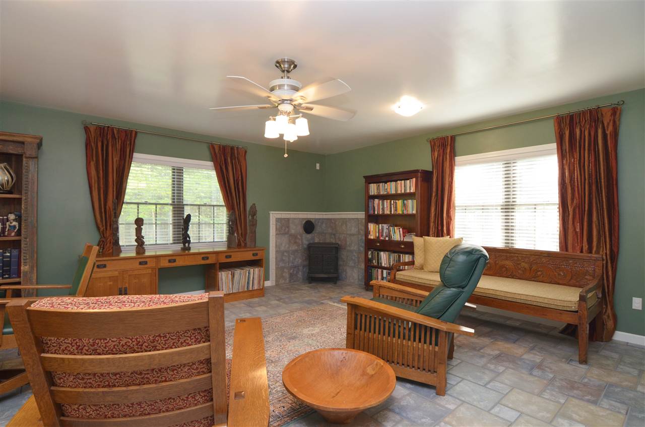 135 Ridge Road New London, NH 03257 - Photo 11 of 32