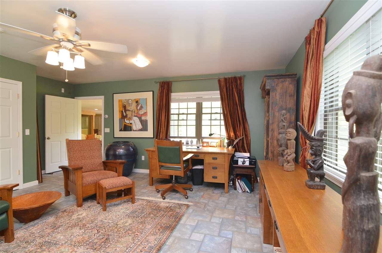 135 Ridge Road New London, NH 03257 - Photo 13 of 32