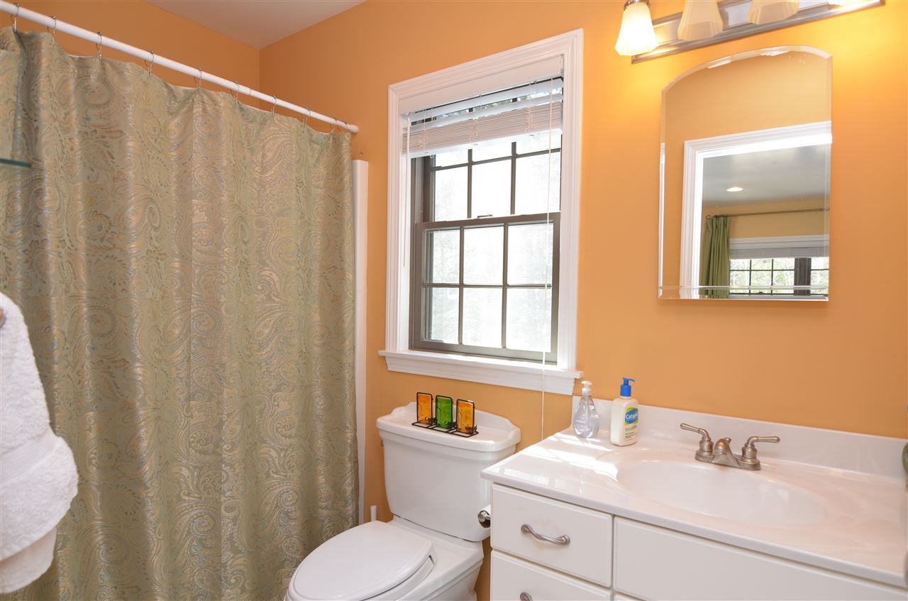 135 Ridge Road New London, NH 03257 - Photo 27 of 32