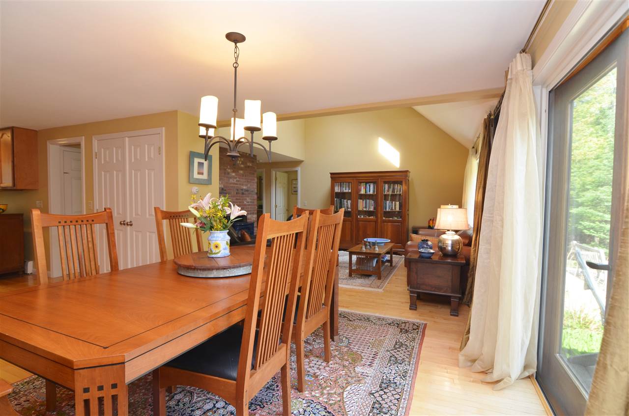135 Ridge Road New London, NH 03257 - Photo 7 of 32
