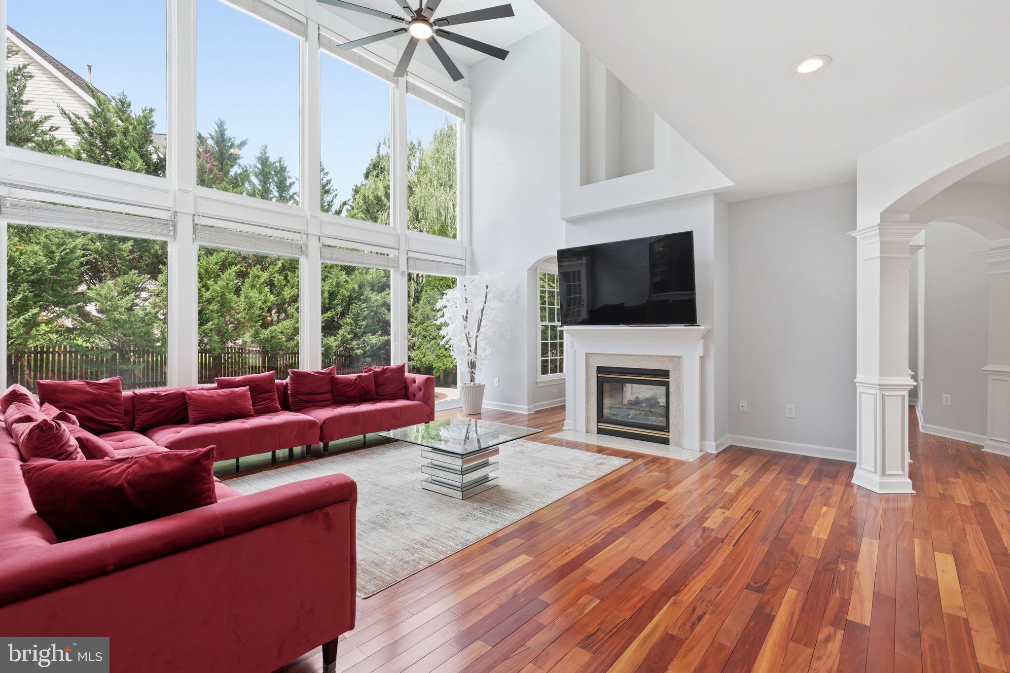 18426 Rim Rock Circle Leesburg, VA 20176 - Photo 17 of 60 Bright and airy living space retreat.