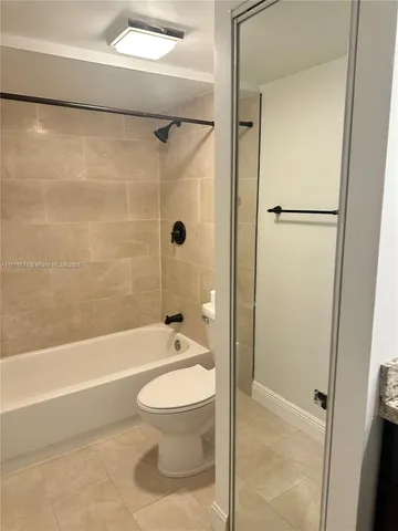 $3,300 | 9156 Southwest 23rd Street, Unit D, Davie, FL 33324