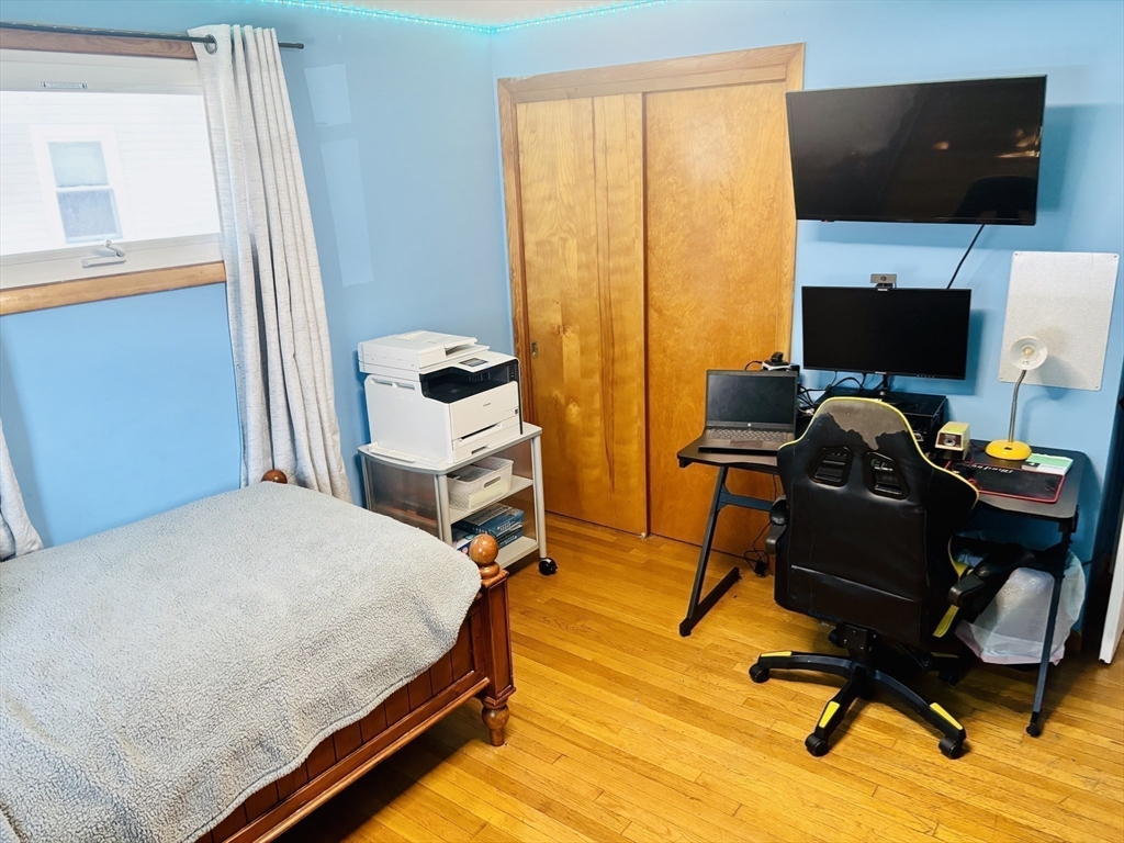 75 Park Road Lynn, MA 01904 - Photo 15 of 31 Gallery Image 15