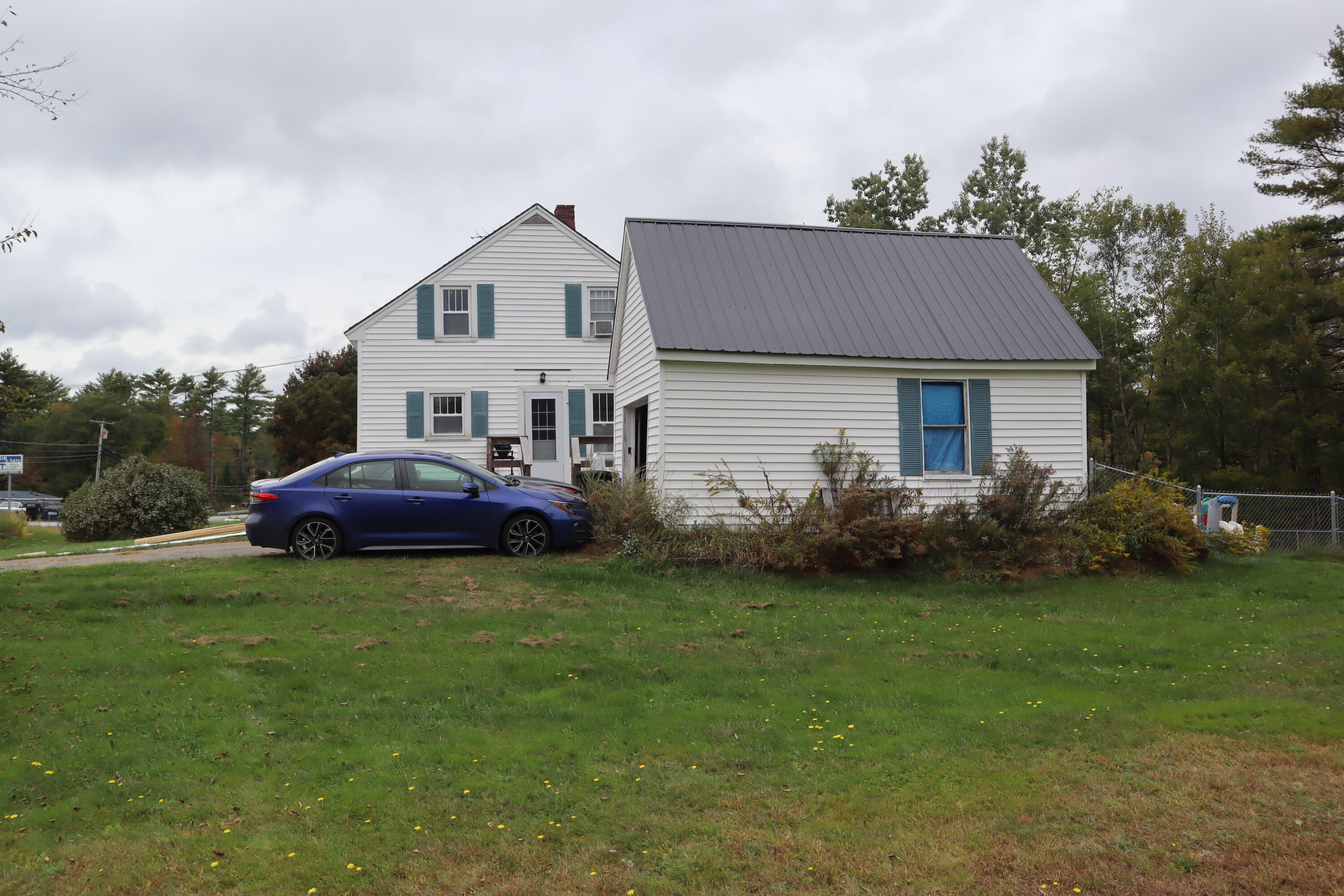 1106 China Road Winslow, ME 04901 - Photo 2 of 27 IMG_0804