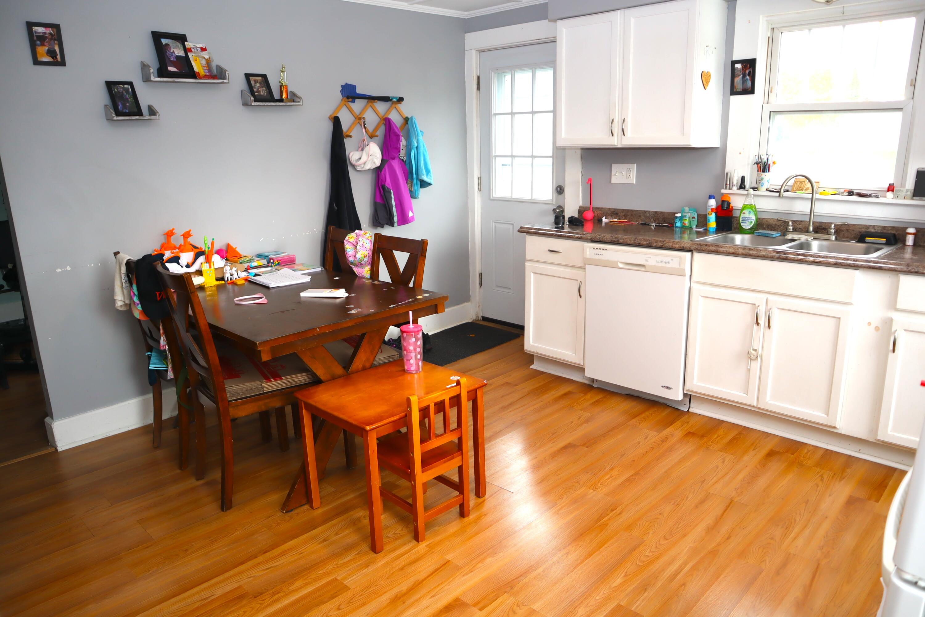 1106 China Road Winslow, ME 04901 - Photo 9 of 27 IMG_0782