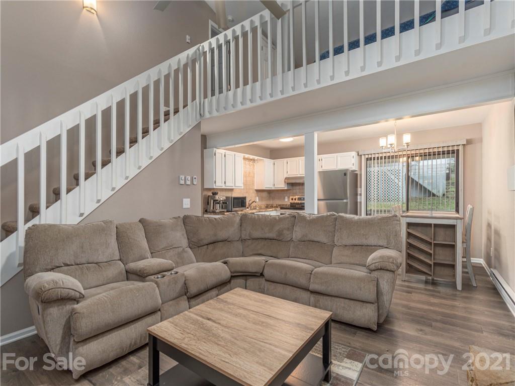 79 Susan Drive Maggie Valley, NC 28751 - Photo 5 of 17 a living room with furniture and a table