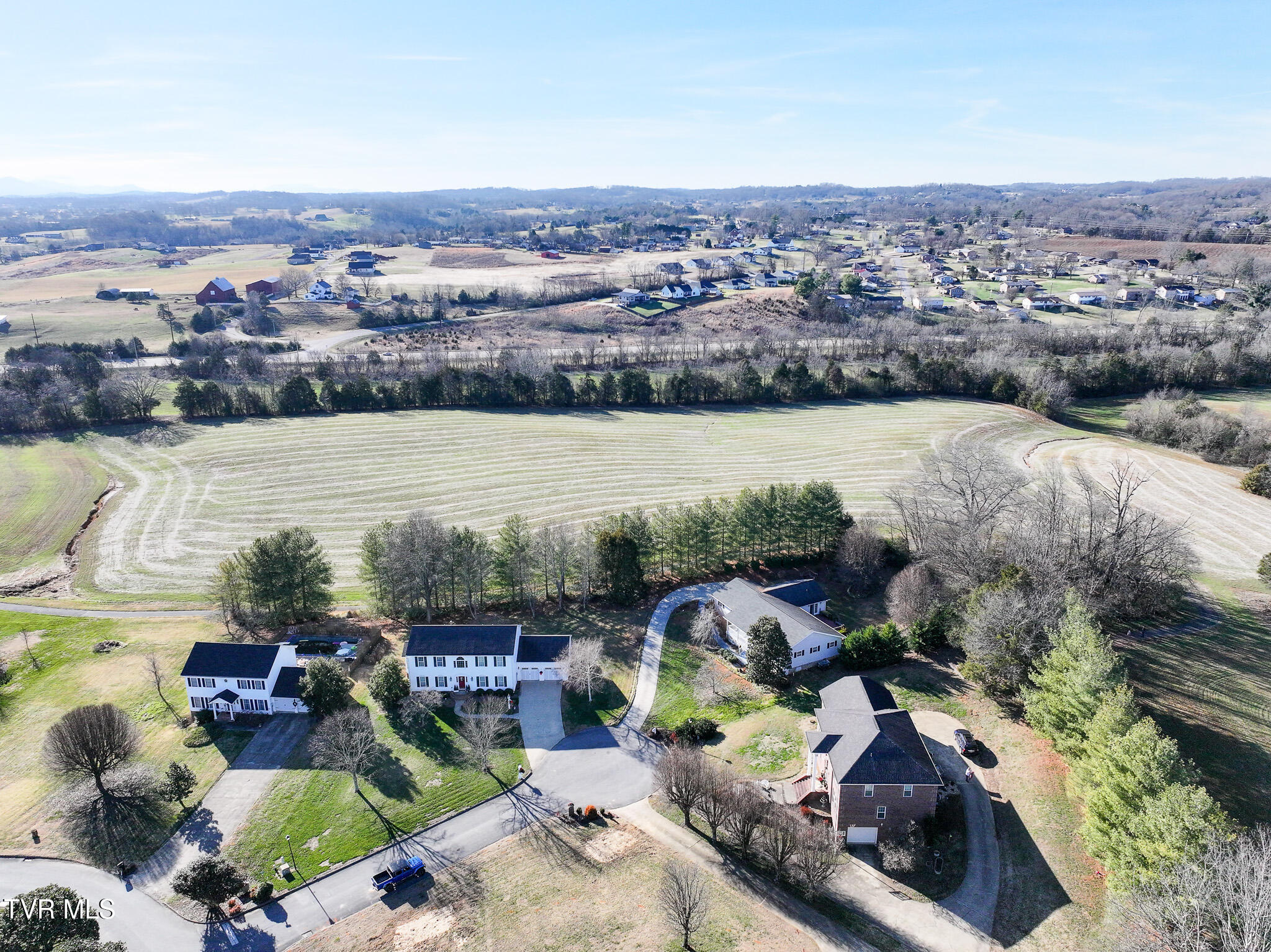 32 Capri Drive Greeneville, TN 37745 - Photo 14 of 47 DJI_20260102173916_0568_D