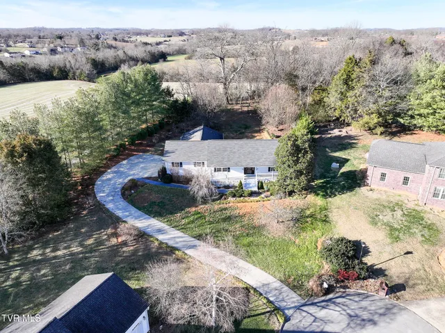 $369,900 | 32 Capri Drive, Greeneville, TN 37745