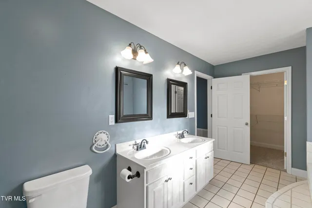 $369,900 | 32 Capri Drive, Greeneville, TN 37745