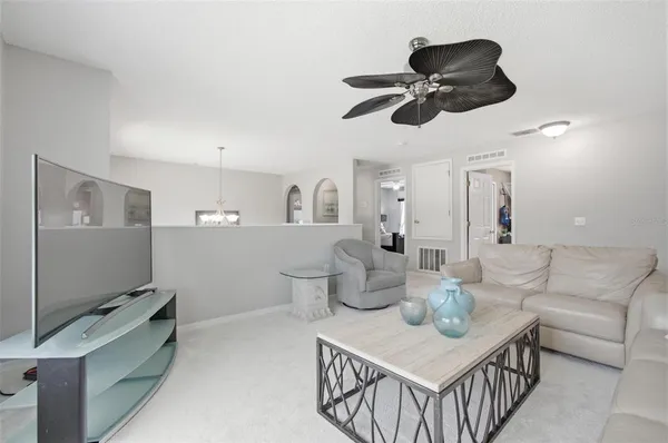 $675,000 | 13 Slowdrift, Palm Coast, FL 32164