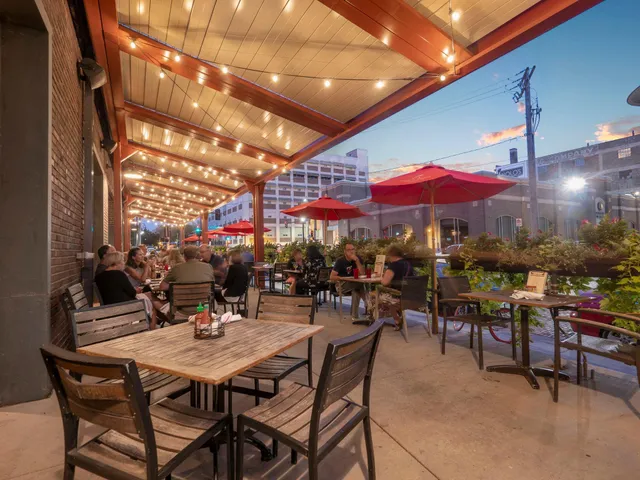 $2,995 | 401 North 2nd Street, Unit 220, Minneapolis, MN 55401