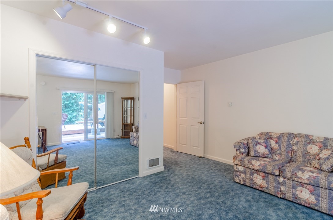 5624 Crawford Road Langley, WA 98260 - Photo 18 of 23 Gallery Image 18