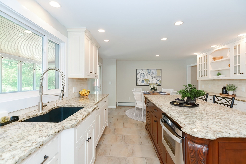 135 Mitchell Road Holliston, MA 01746 - Photo 9 of 42 Gallery Image 9
