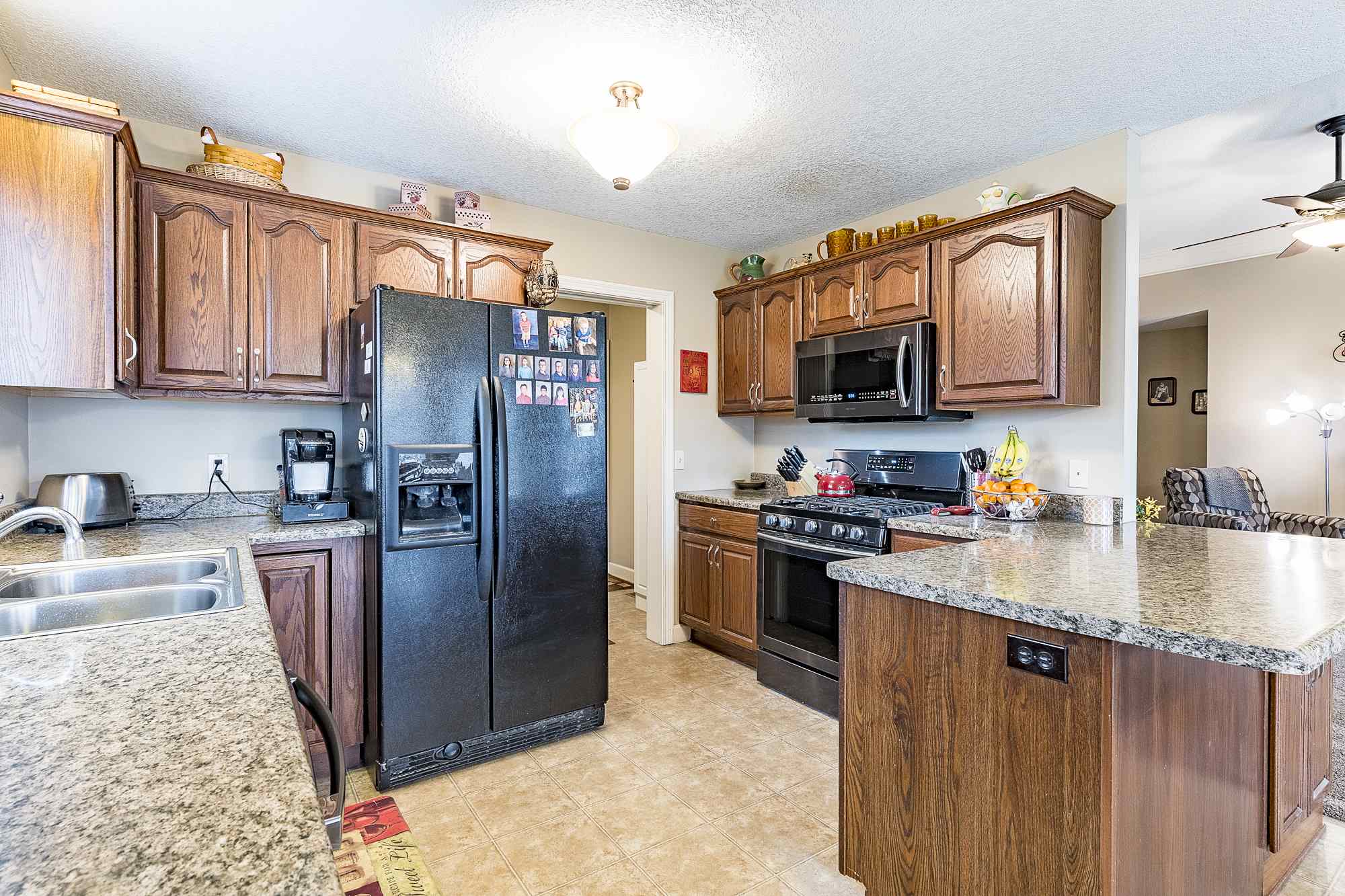 9032 Pretty Ridge Court Fort Wayne, IN 46825 - Photo 11 of 35