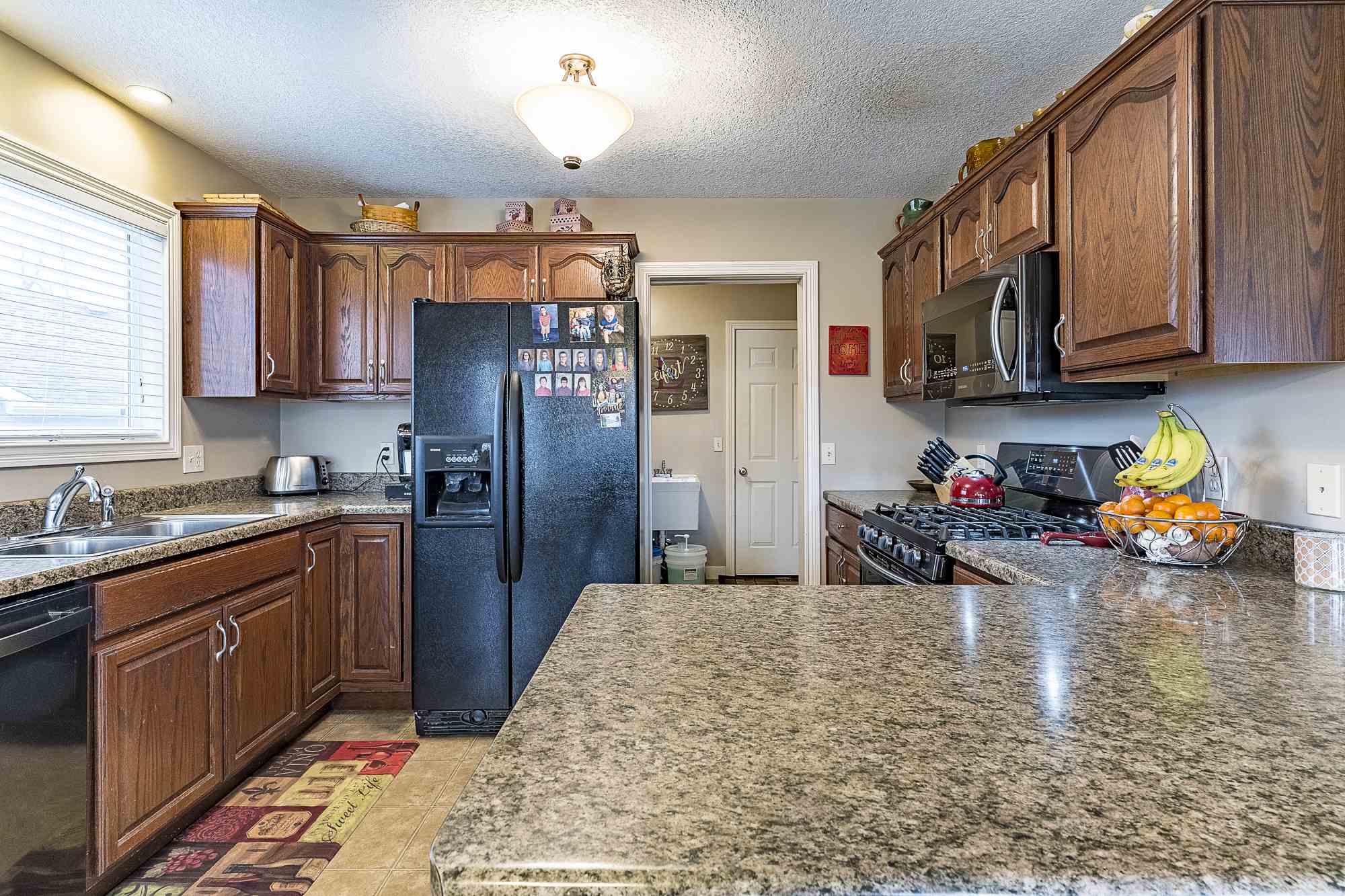 9032 Pretty Ridge Court Fort Wayne, IN 46825 - Photo 13 of 35