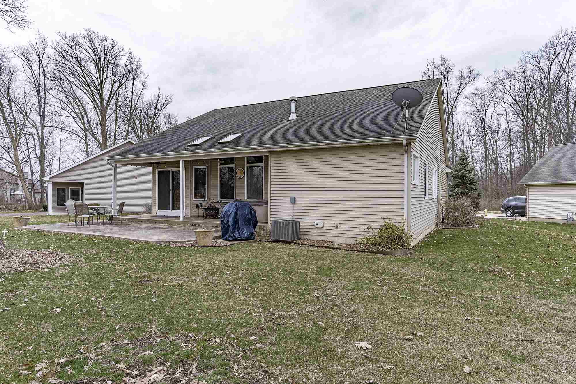 9032 Pretty Ridge Court Fort Wayne, IN 46825 - Photo 34 of 35