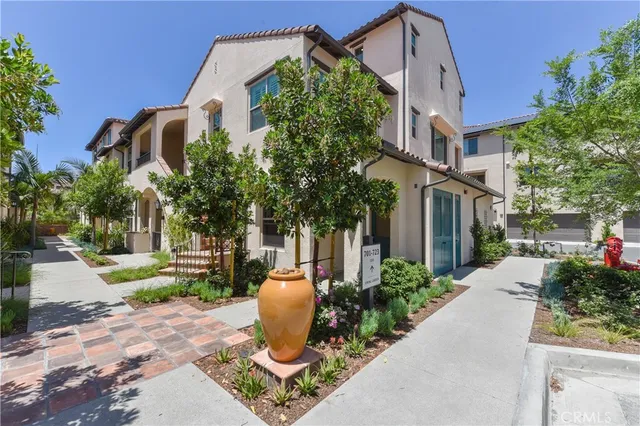 $4,500 | 701 Spring Garden, Irvine, CA 92618