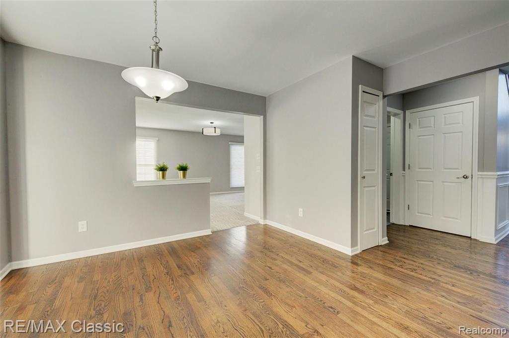 1014 Pointe Pl Boulevard Rochester, MI 48307 - Photo 37 of 80
