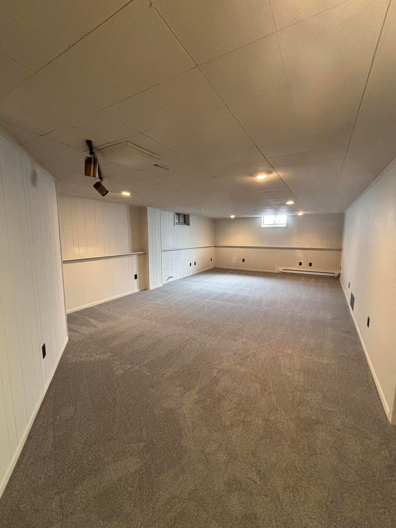 372 Topsfield Road Columbus, OH 43228 - Photo 25 of 31 Lower Level