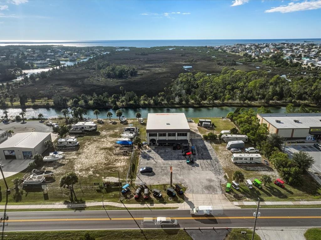 4001 Shoal Line Boulevard Hernando Beach, FL 34607 - Photo 8 of 90