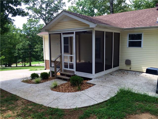 1801 Mimi Road Clarksville, TN 37040 - Photo 4 of 5 Gallery Image 4
