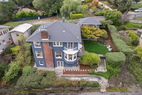 $1,395,000 | 5811 Romany Road, Oakland, CA 94618