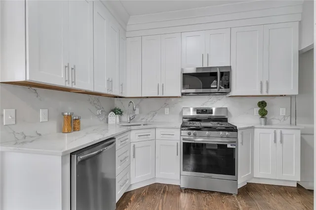 $849,000 | 19 Greene Lane, Newport, RI 02840