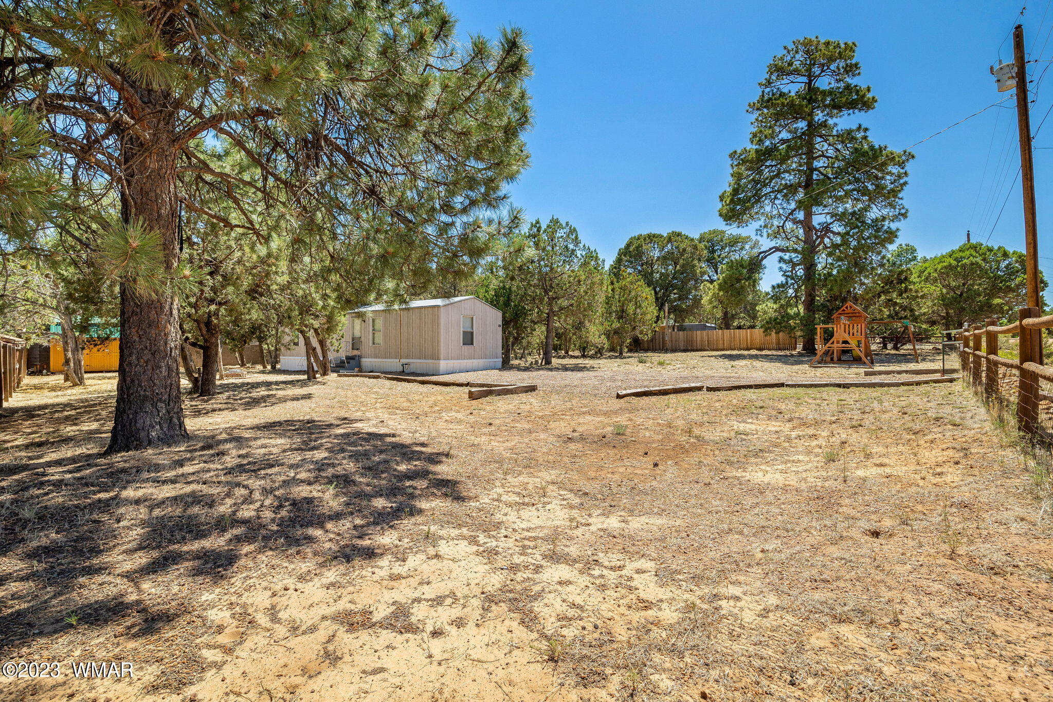 2135 Fishermans Road Overgaard, AZ 85933 - Photo 23 of 24