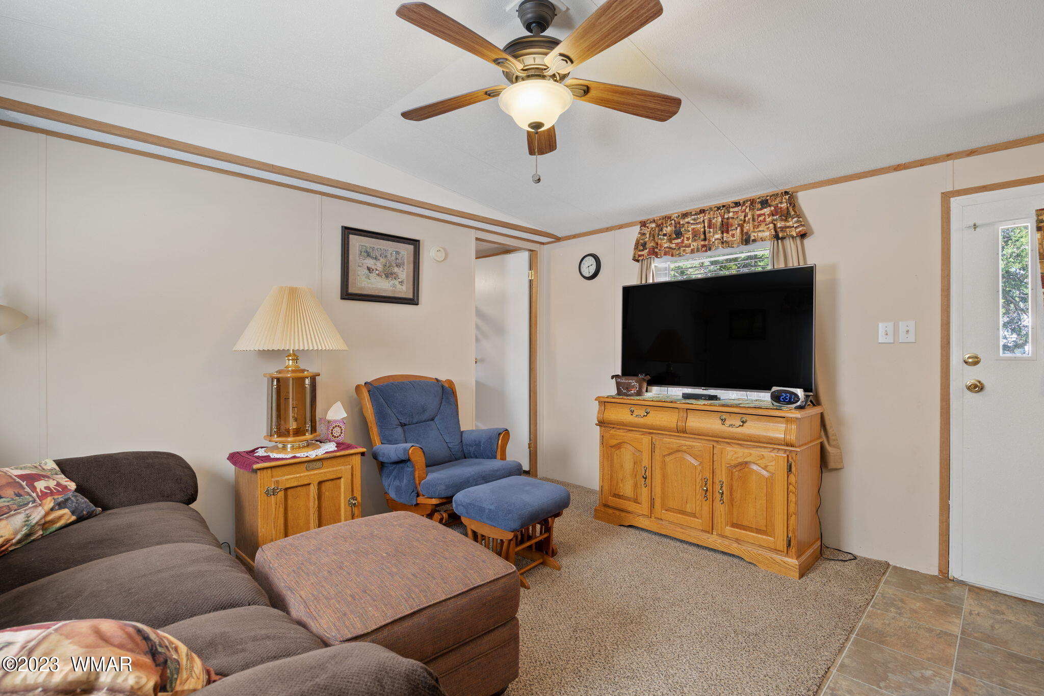 2135 Fishermans Road Overgaard, AZ 85933 - Photo 6 of 24